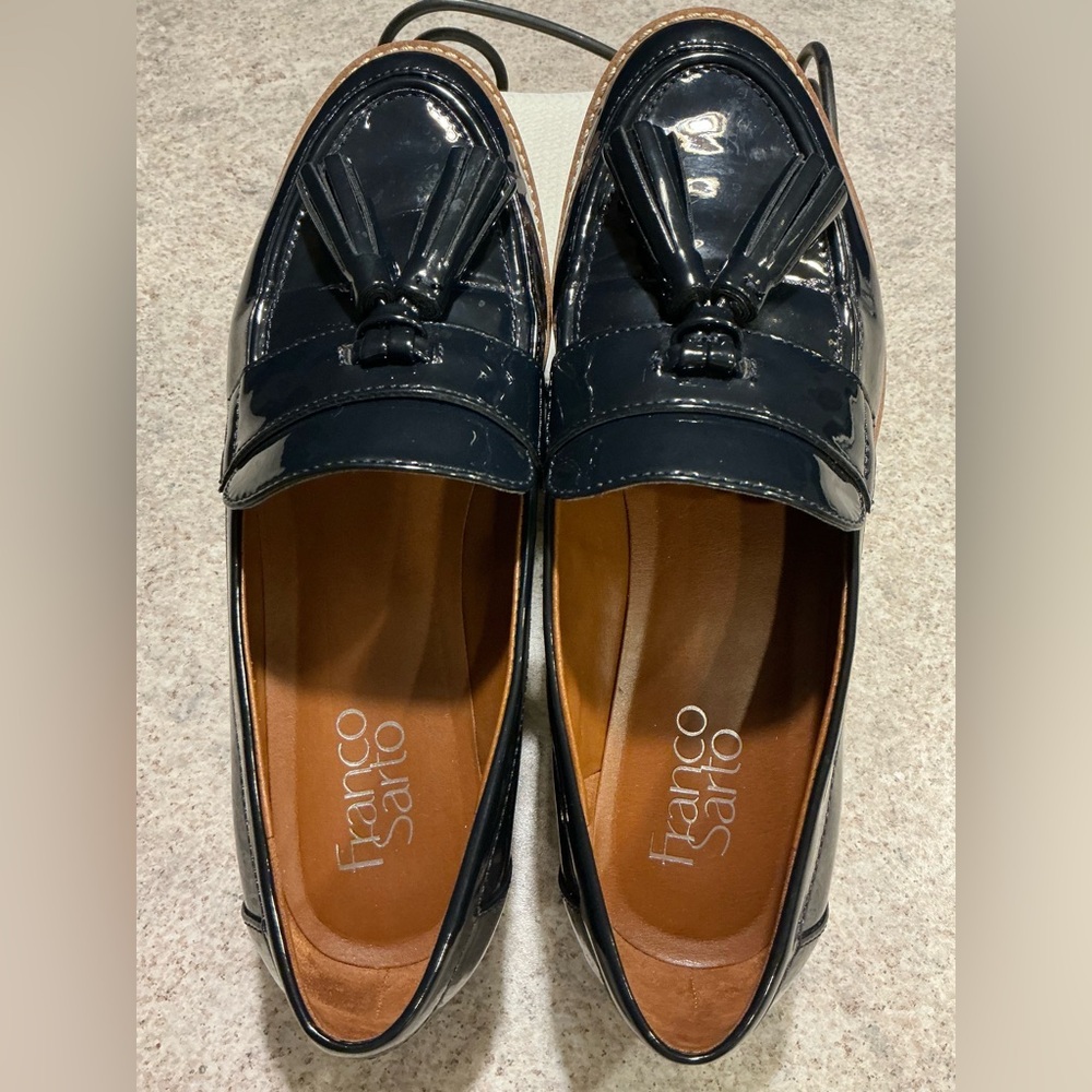 Franco Sarto Deep Navy Slip On Preppy Loafer Lug Platform Casual Career SZ 7W - Picture 12 of 14